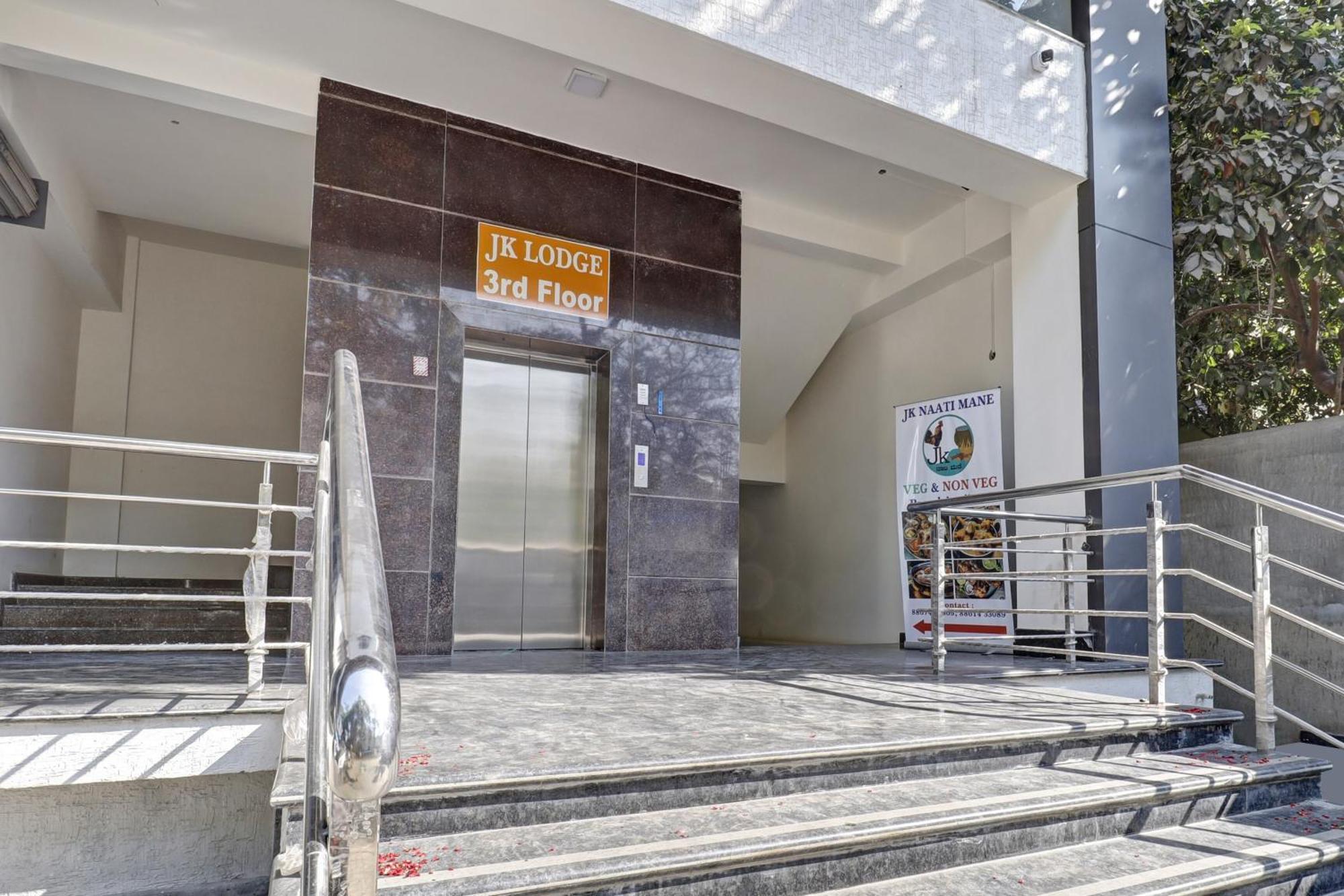 Hotel O J.K. Suites & Rooms Bangalore Exterior foto